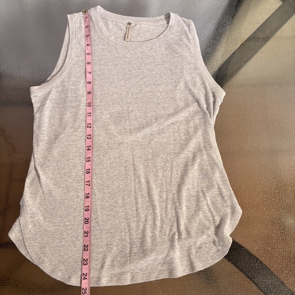 Banana Republic Linen Blend Tank Top Womens Medium Coastal Resort Breathable - Picture 3 of 6